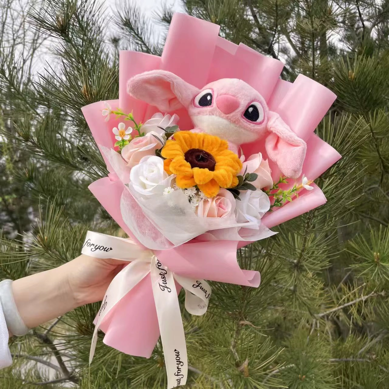 Catoon Stich Plush Doll Toy with Flowers Creative Handmade Bouquet Stuffed Animals Valentine Christmas Graduation Gift