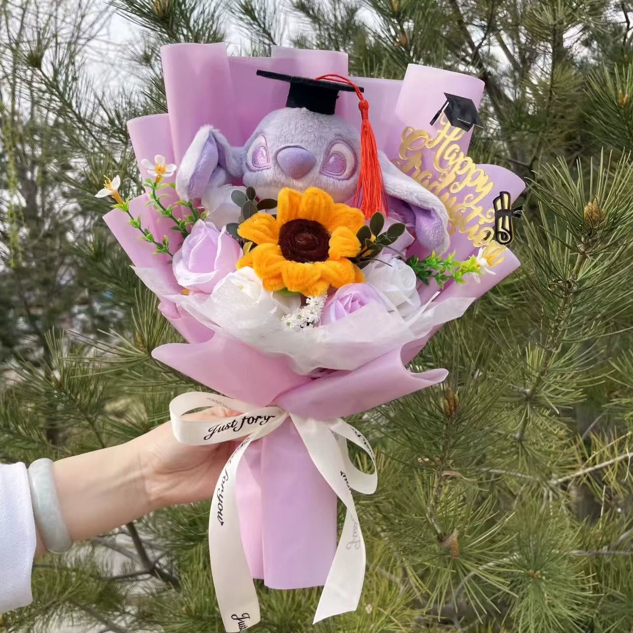 Catoon Stich Plush Doll Toy with Flowers Creative Handmade Bouquet Stuffed Animals Valentine Christmas Graduation Gift